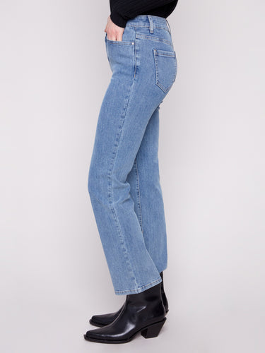These straight-leg jeans in blue corduroy feature a stylish five-pocket design for added functionality by Charlie B.