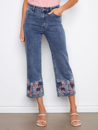 Embrace the cropped length of these jeans, perfect for showcasing your favorite footwear. Stylishly designed by Charlie B.