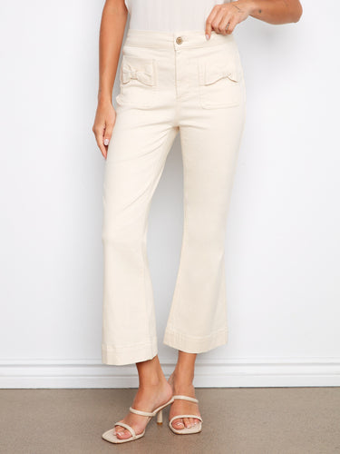 These flared fit twill pants in natural color offer a chic cropped design and comfortable stretch fabric by Charlie B.
