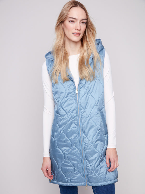 Hooded Oxford vest with a stylish quilted texture and pearlized sheen by Charlie B.