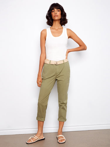 These pants feature a slim fit design, perfect for a flattering look. Made from stretch twill fabric by Charlie B.