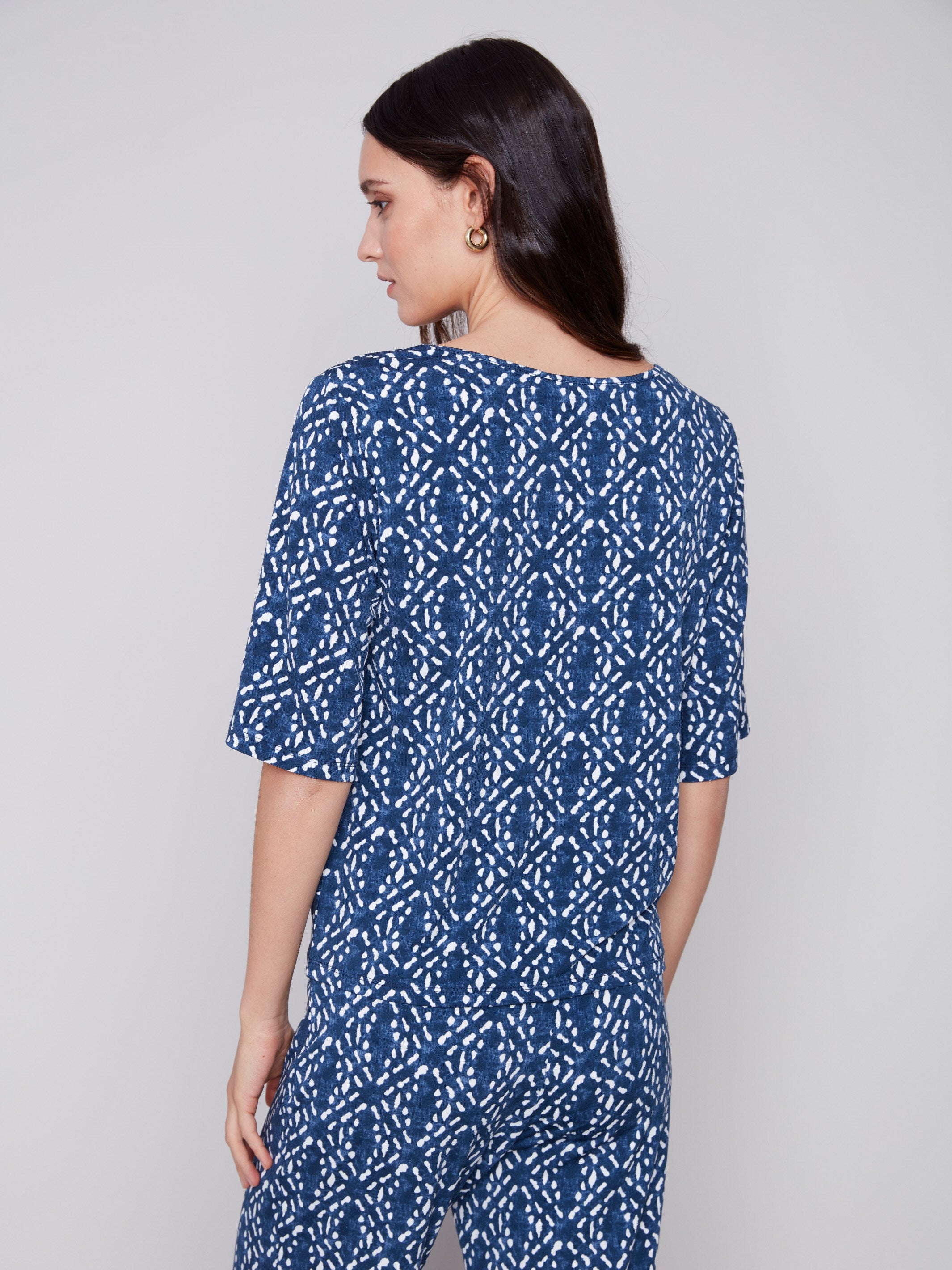 Short-Sleeved Printed Top with Front Knot - Indigo - Charlie B Collection Canada - Image 8