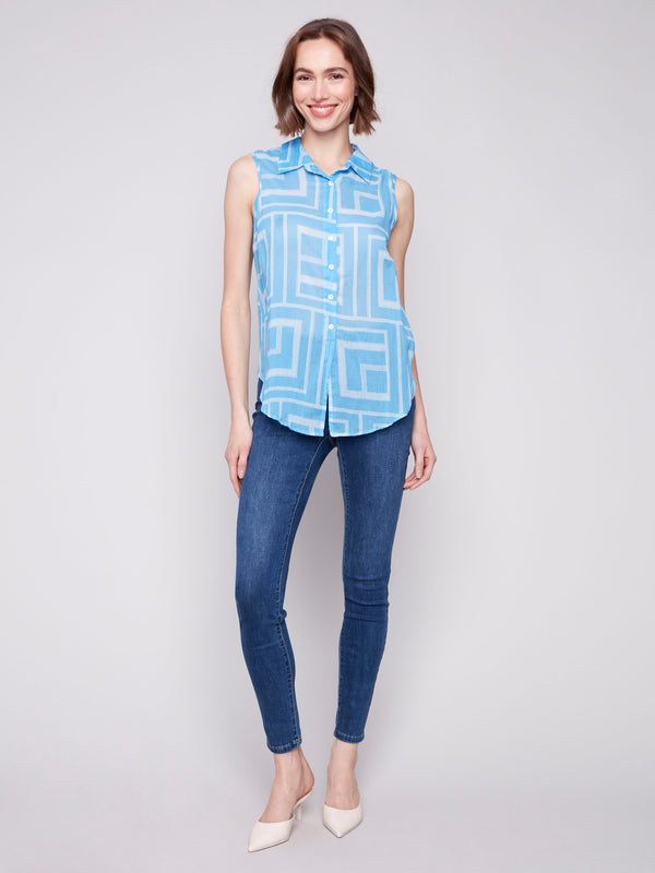 Adjustable front tie for versatile styling by Charlie B.