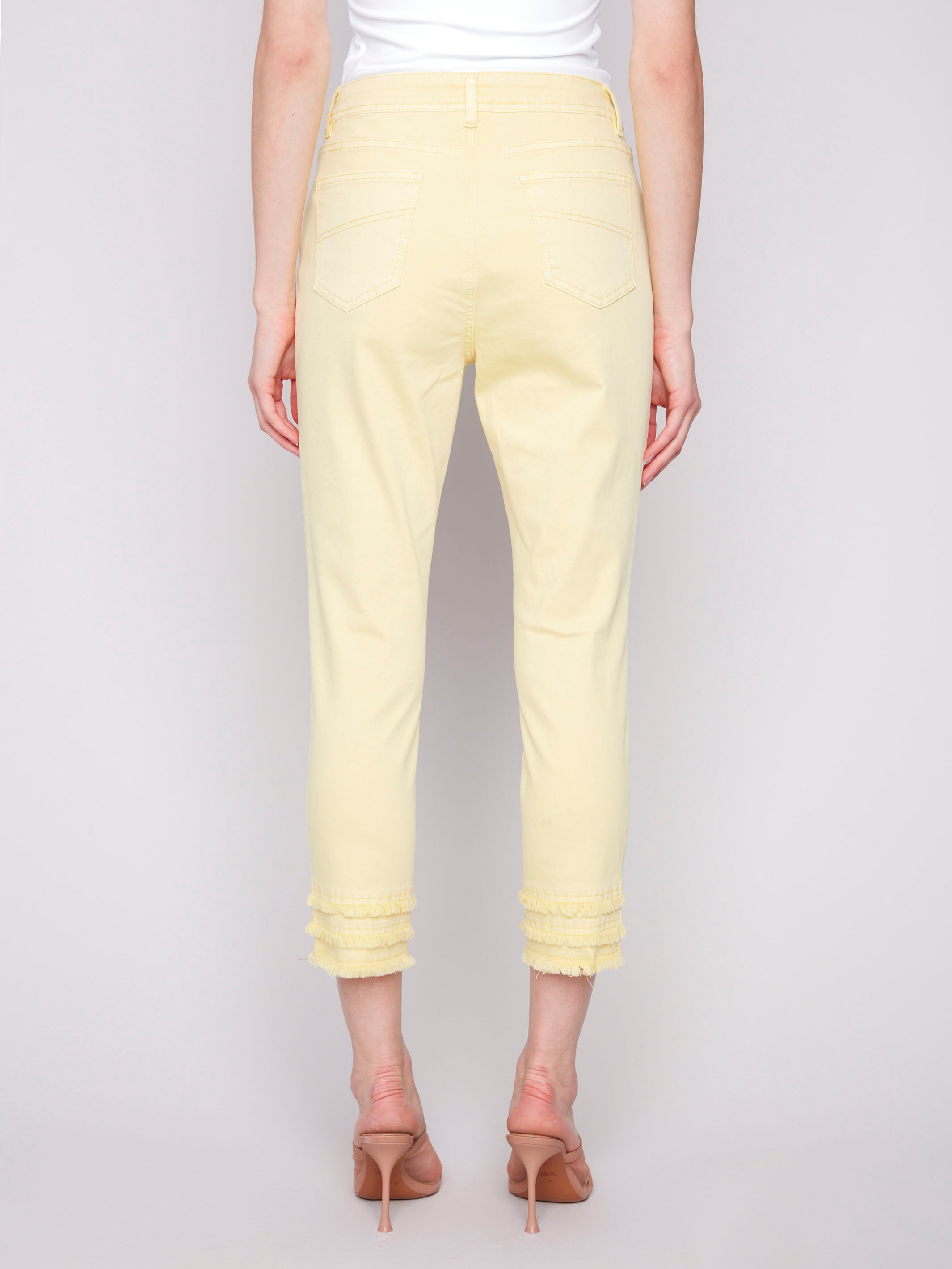 Cropped yellow pants with a skinny fit and classic design by Charlie B.