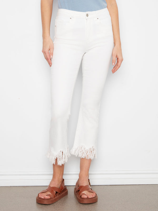 These white cropped jeans feature a classic five-pocket style and fringed hem detail for a chic look by Charlie B.