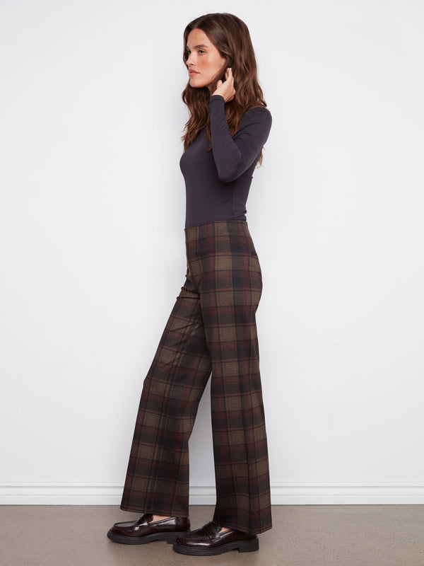 Plaid pants in cacao color with a long length, offering elegance and style by Charlie B.