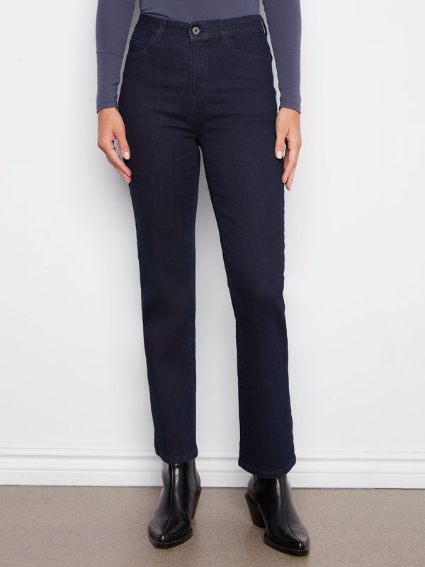 Elegant jeans crafted with an elastic inside waistband for added comfort, perfect for any occasion by Charlie B.