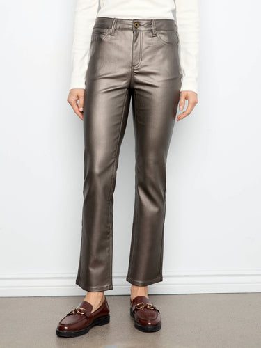 Crafted in stretch twill fabric, these pants offer comfort and style for any occasion. By Charlie B.