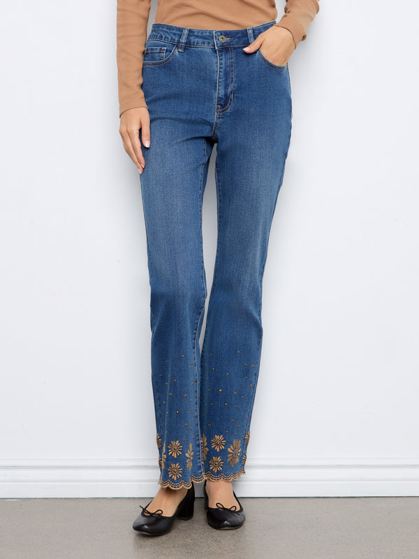 Jean à jambe évasée avec broderie et ourlet festonné à clous - Indigo Vintage