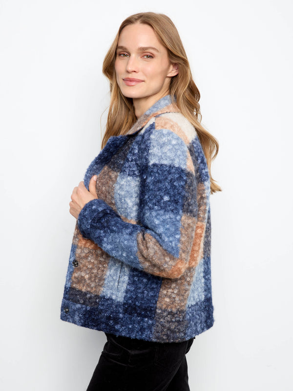 Manteau court en tricot bouclé à carreaux - Clair De Lune