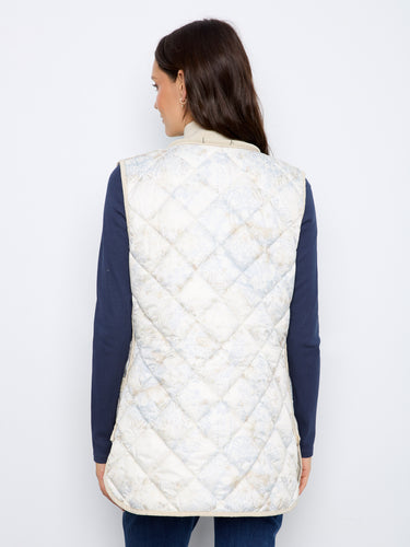 Welt pockets on this quilted vest provide both style and practicality for daily wear. By Charlie B.