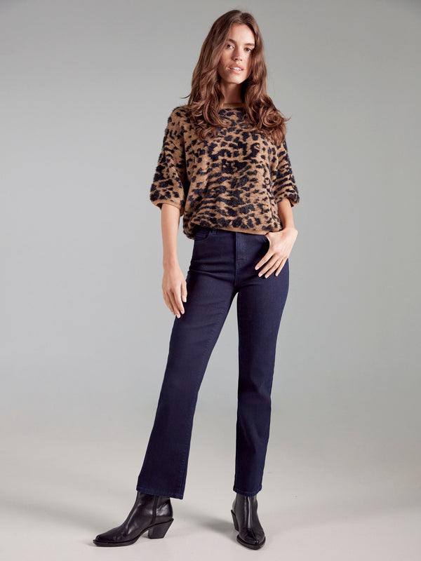 Leopard knit with plush texture, effortlessly combining comfort and trendiness by Charlie B.