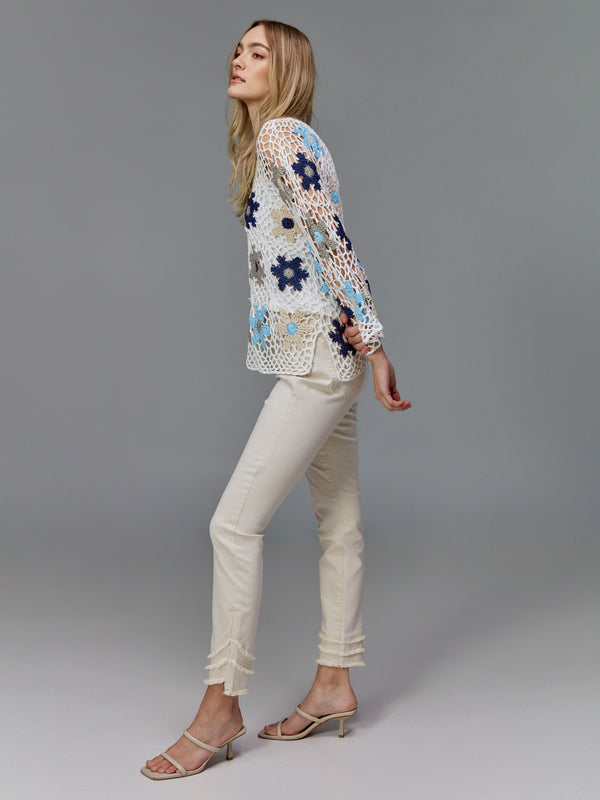 Haut en crochet floral fait à la main - Bleu