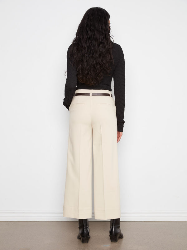 Pantalon à jambe large en crêpe avec ceinture - Beige