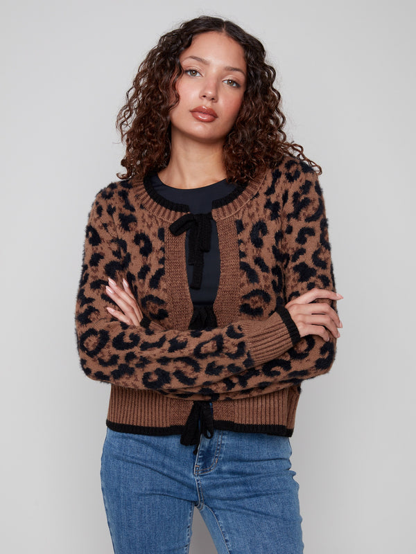 Chic cardigan with ribbed cuffs and hem in a bold animal print by Charlie B.