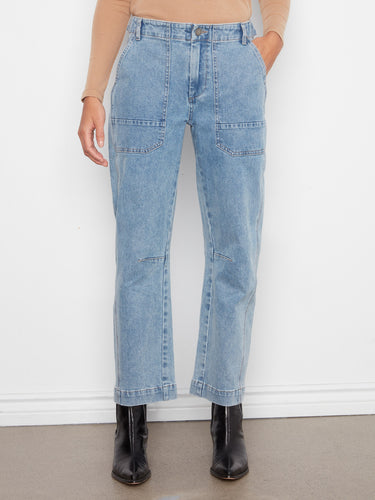 Cropped denim jeans in blue with a comfortable stretch fabric and regular rise, ideal for everyday wear by Charlie B.