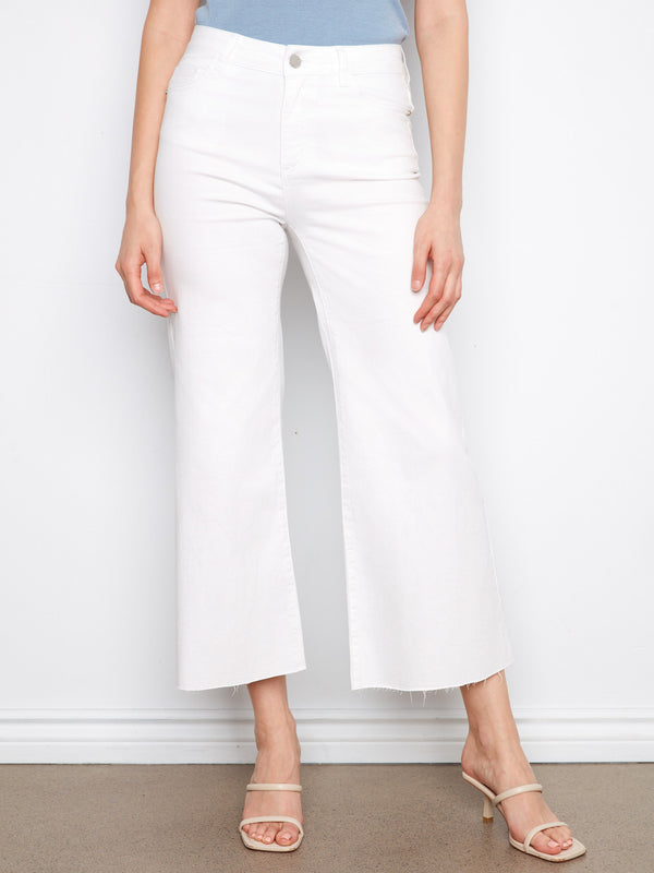With a regular rise fit, these pants ensure a flattering silhouette that's easy to pair with any top. By Charlie B.