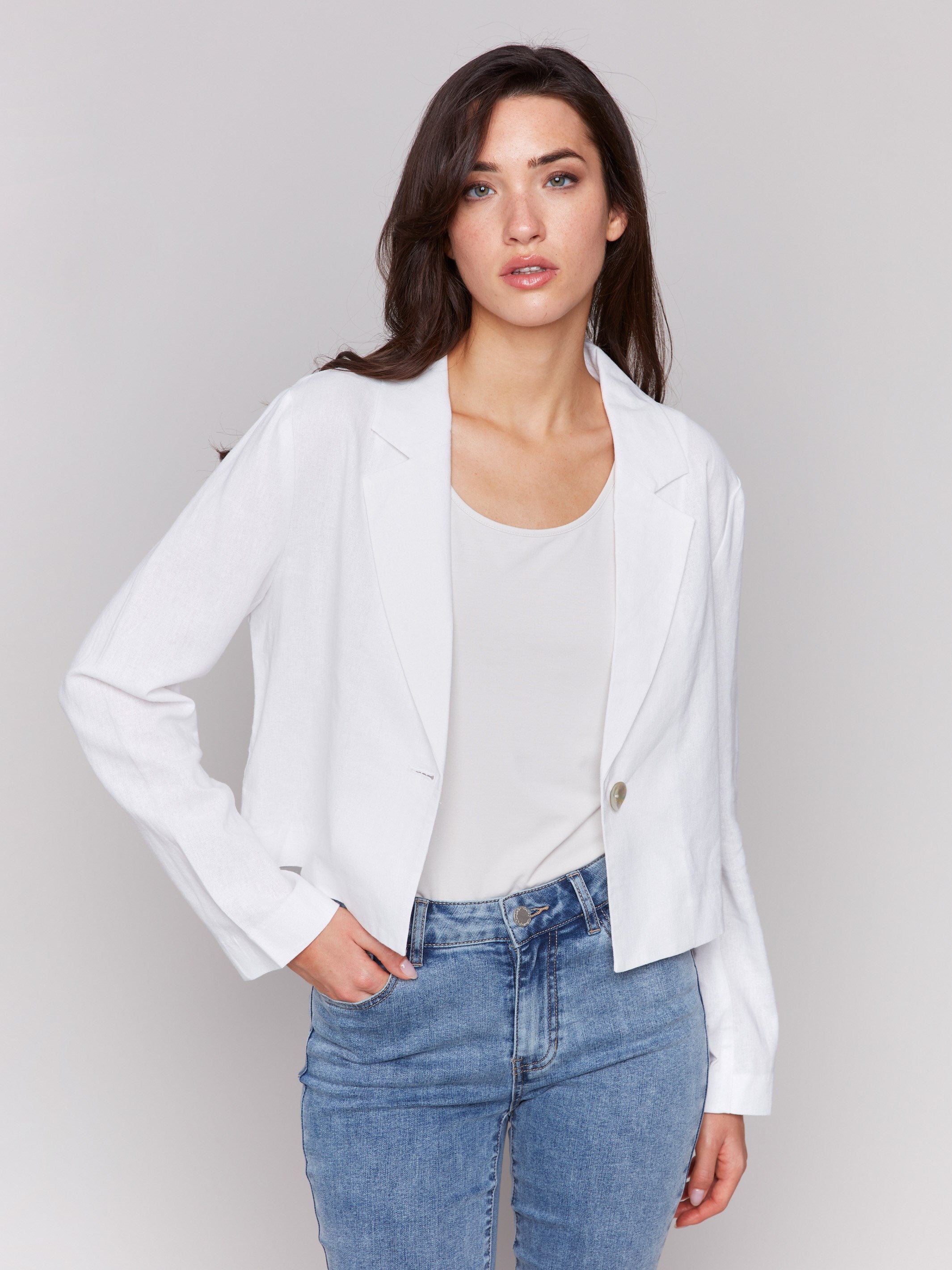 Linen blend blazer featuring a stylish lapel collar by Charlie B.