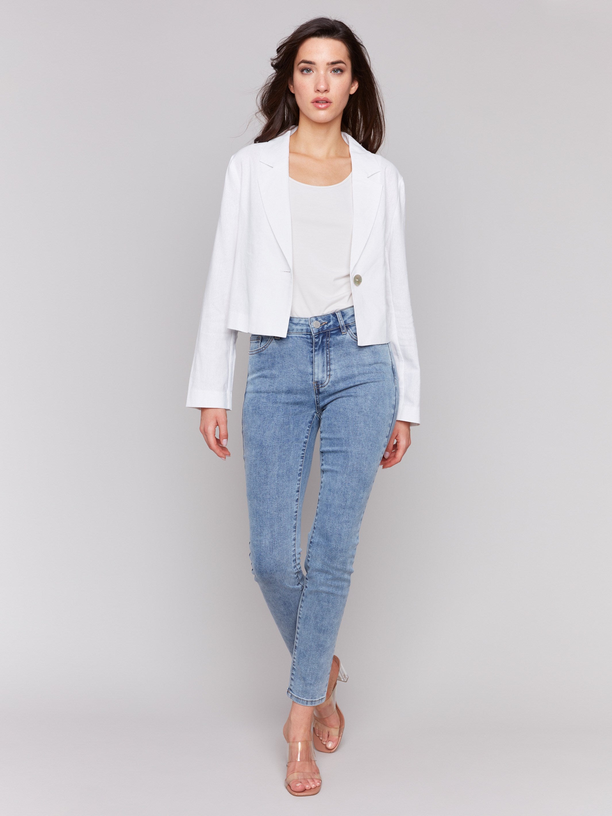 Elegant cropped blazer with a chic single button closure by Charlie B.