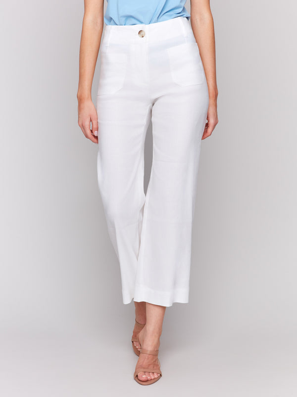 Button closure cropped white pants by Charlie B.