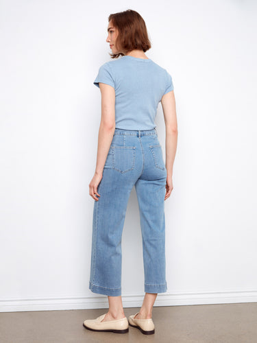 With a regular rise design, these jeans provide a flattering silhouette for everyday wear. Elegantly made by Charlie B.