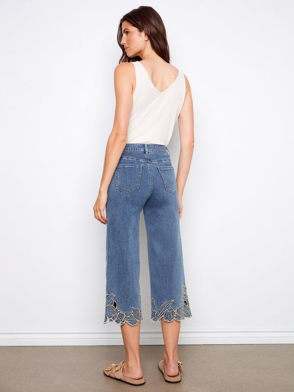 Cropped Wide Leg Jeans With Floral Embroidery - Medium Blue
