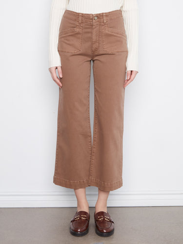 Crafted with stretch twill fabric, these pants ensure comfort and flexibility throughout the day. By Charlie B.