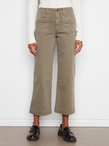 These cropped length pants provide a chic and trendy look, ideal for pairing with your favorite tops. Designed by Charlie B.