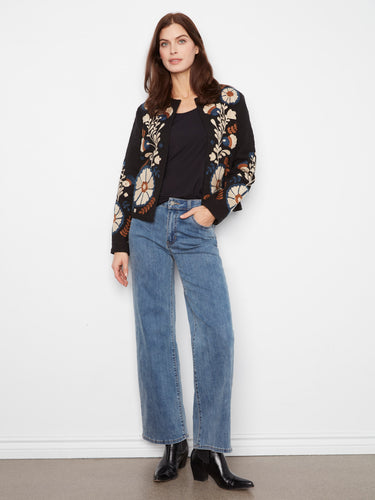 The open front closure of this 100% cotton jacket adds effortless elegance to any outfit by Charlie B.