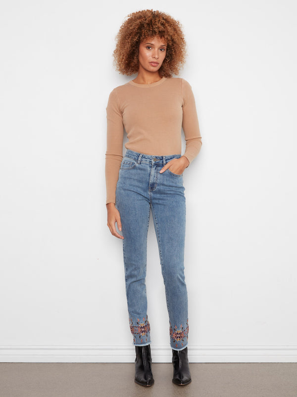 Jean à jambe étroite avec ourlet brodé - Bleu Moyen
