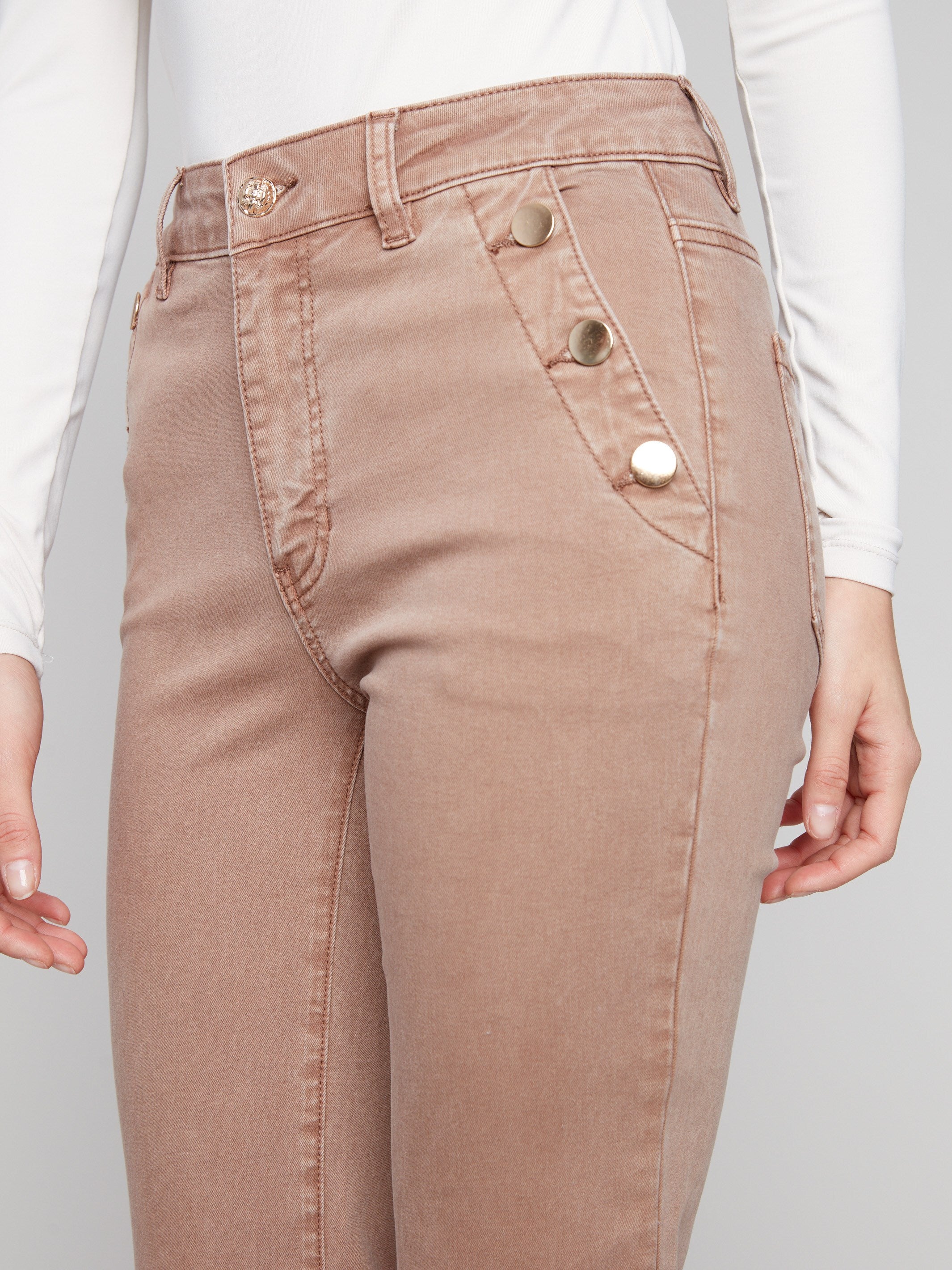 Featuring button details on the side pockets, these truffle twill pants offer a chic touch by Charlie B.