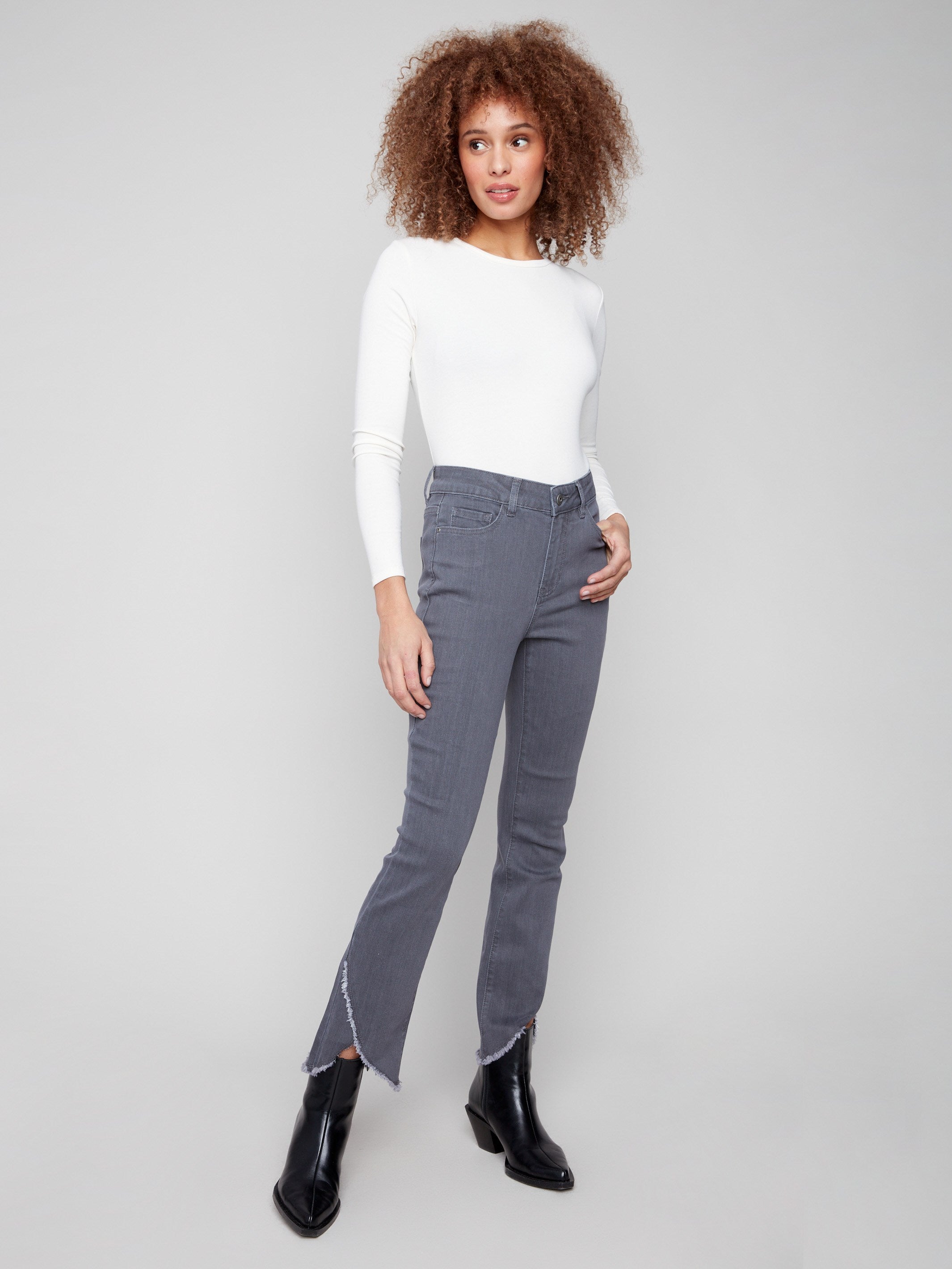 Elegant medium grey jeans with a five-pocket design, perfect for versatile styling and everyday wear by Charlie B.