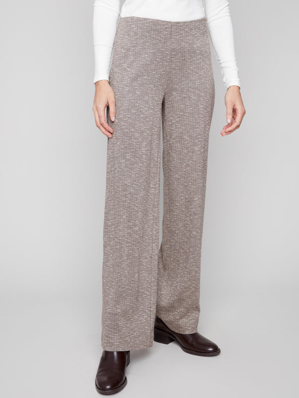 These mocha pull-on pants by Charlie B feature a convenient side zipper closure for easy wear and chic style.