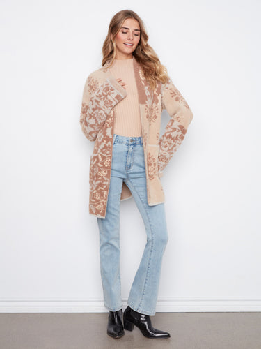 The drop shoulder design of this cardigan creates a relaxed and comfortable fit, ideal for everyday wear and casual outings by Charlie B.