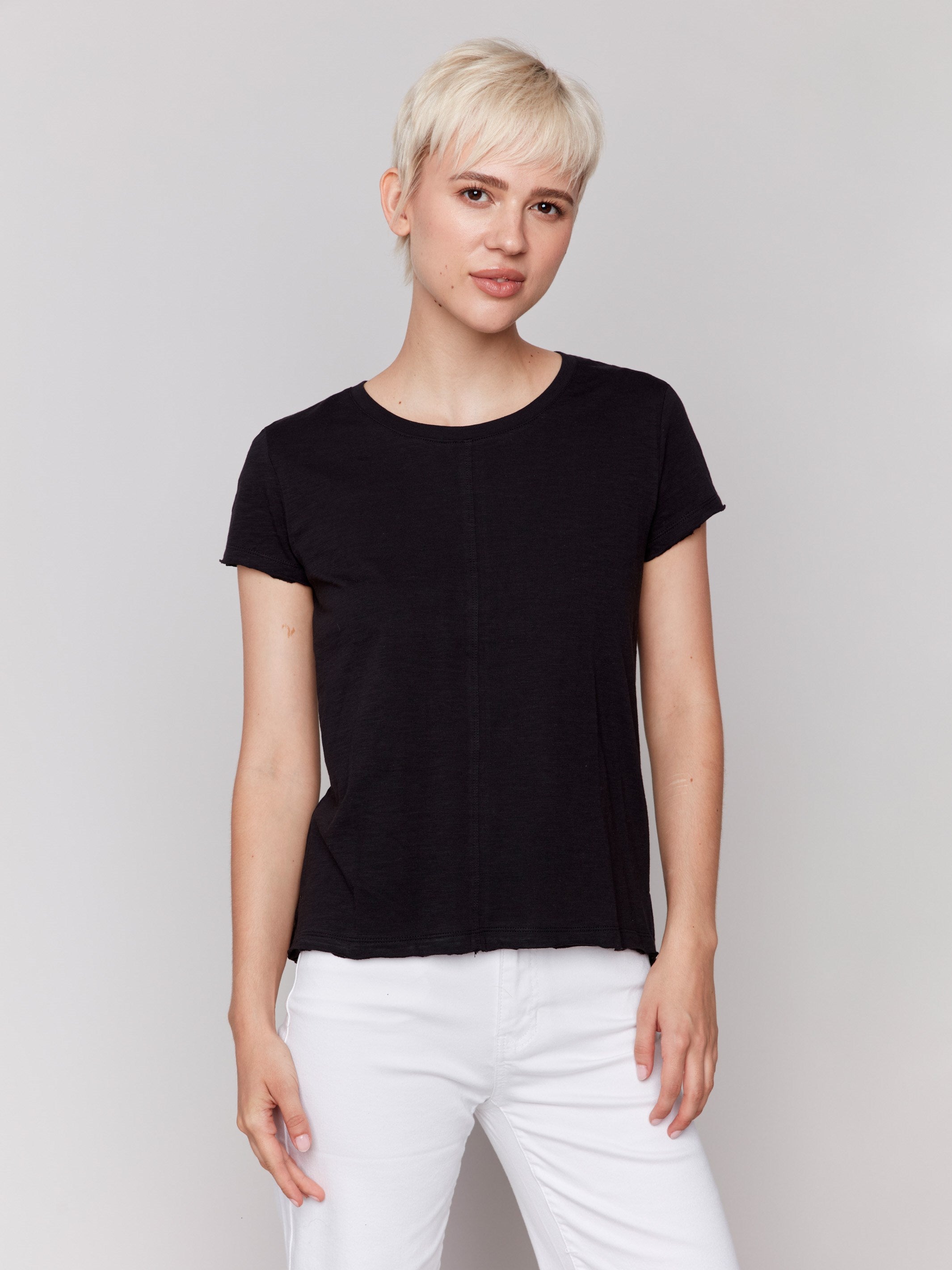 Organic cotton t-shirt with crew neckline, by Charlie B.