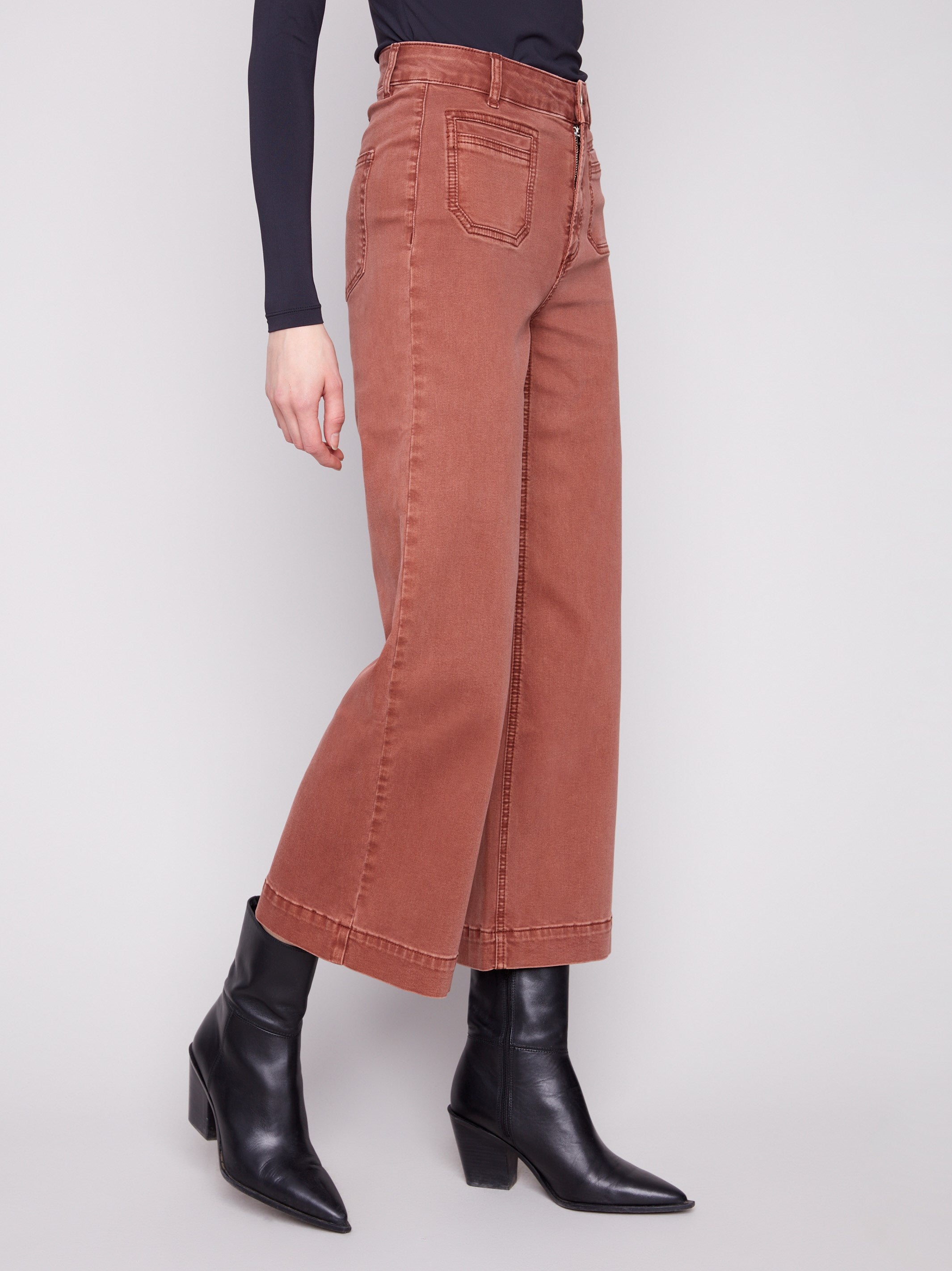 These pants offer a chic look with stretch twill fabric for added comfort by Charlie B.