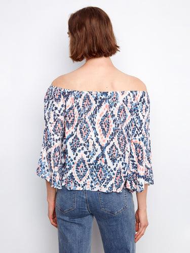 Stylish blouse with an airy feel, adorned with colorful abstract patterns and 3/4 sleeves by Charlie B.