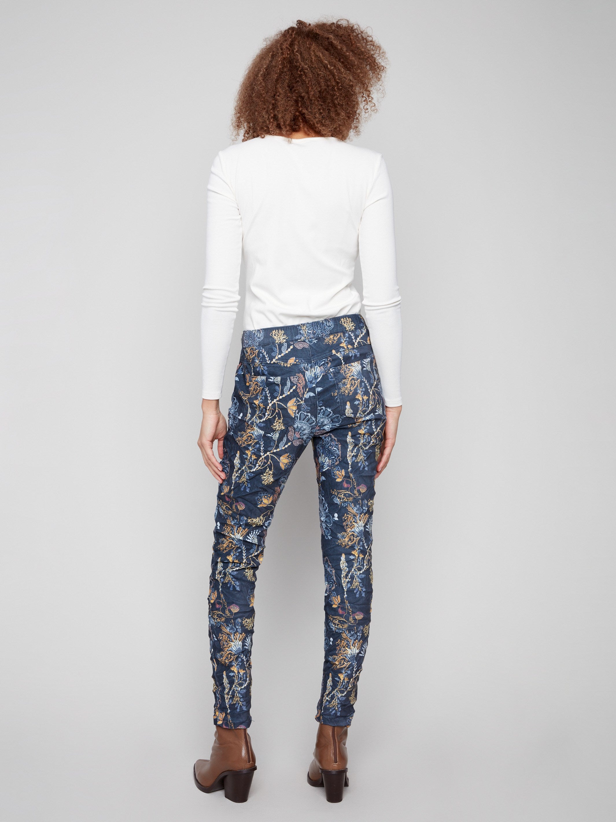 Stylish joggers in a bohemian print, featuring an elastic waistband with drawstring and relaxed fit for everyday wear by Charlie B.