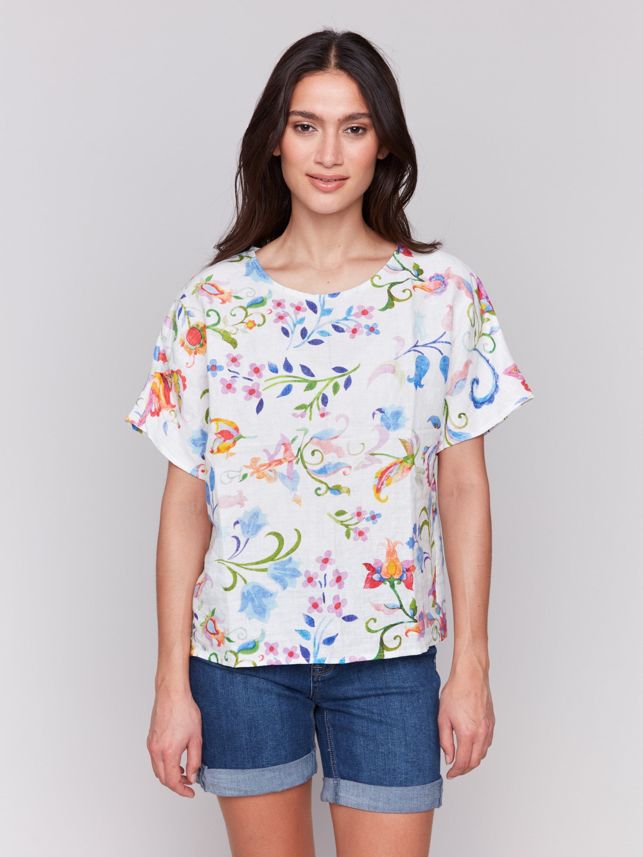 Chic linen top featuring a crew neckline, perfect for any occasion by Charlie B.