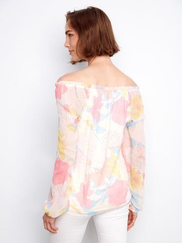 Stylish blouse designed with elastic cuffs for comfort and elegance in every wear by Charlie B.