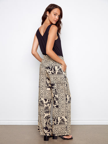 Designed with a regular rise, these pants ensure comfort and ease of wear throughout the day. By Charlie B.