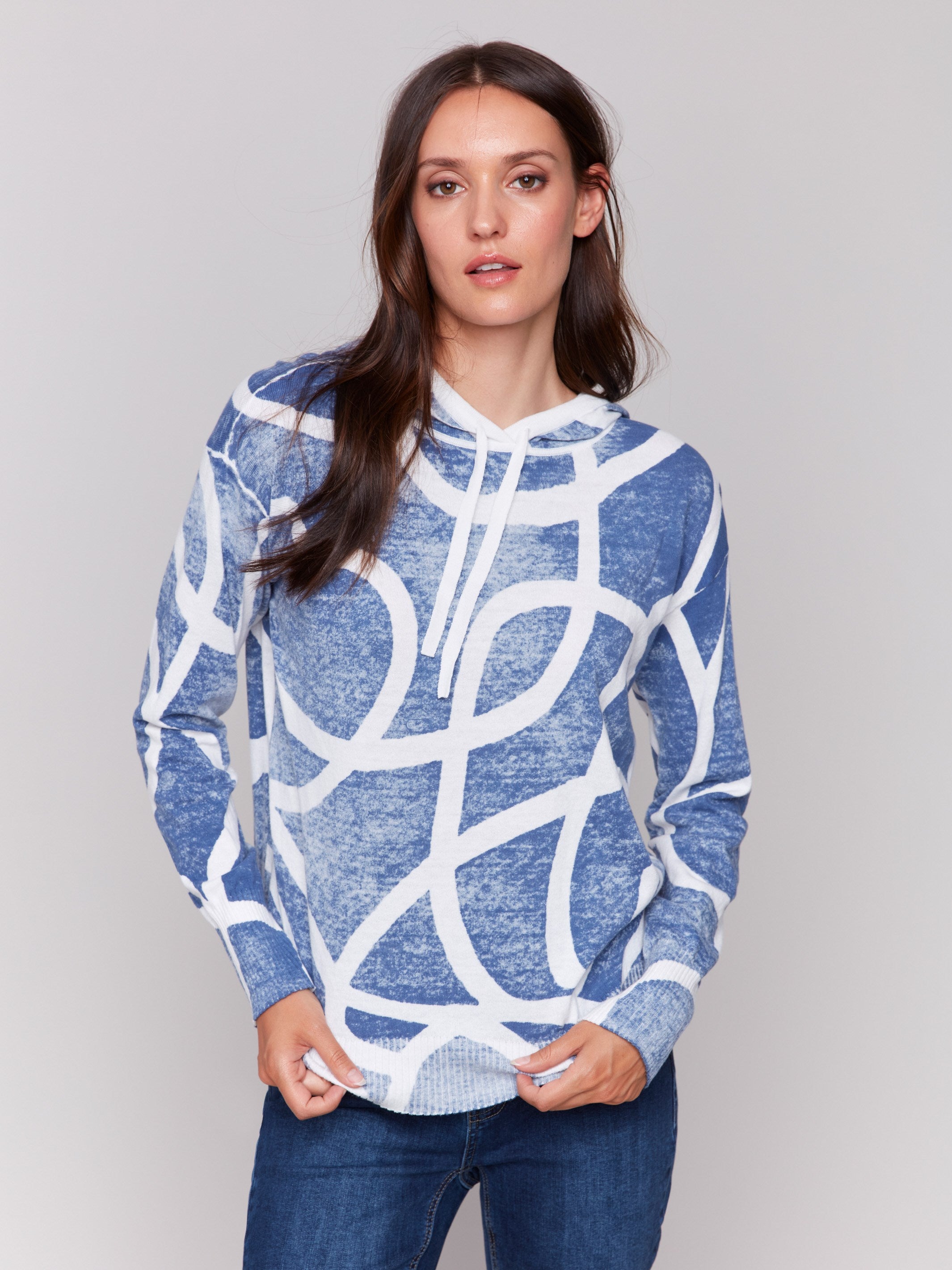 Denim-colored sweater with a crewneck and stylish design by Charlie B.