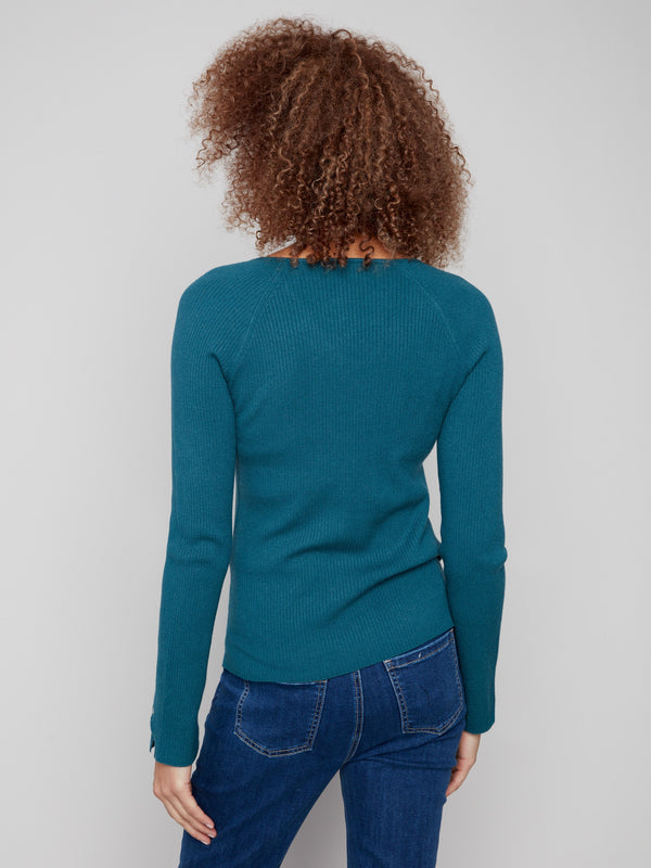 Ribbed V-Neck Sweater With Heart Rivets - Evergreen