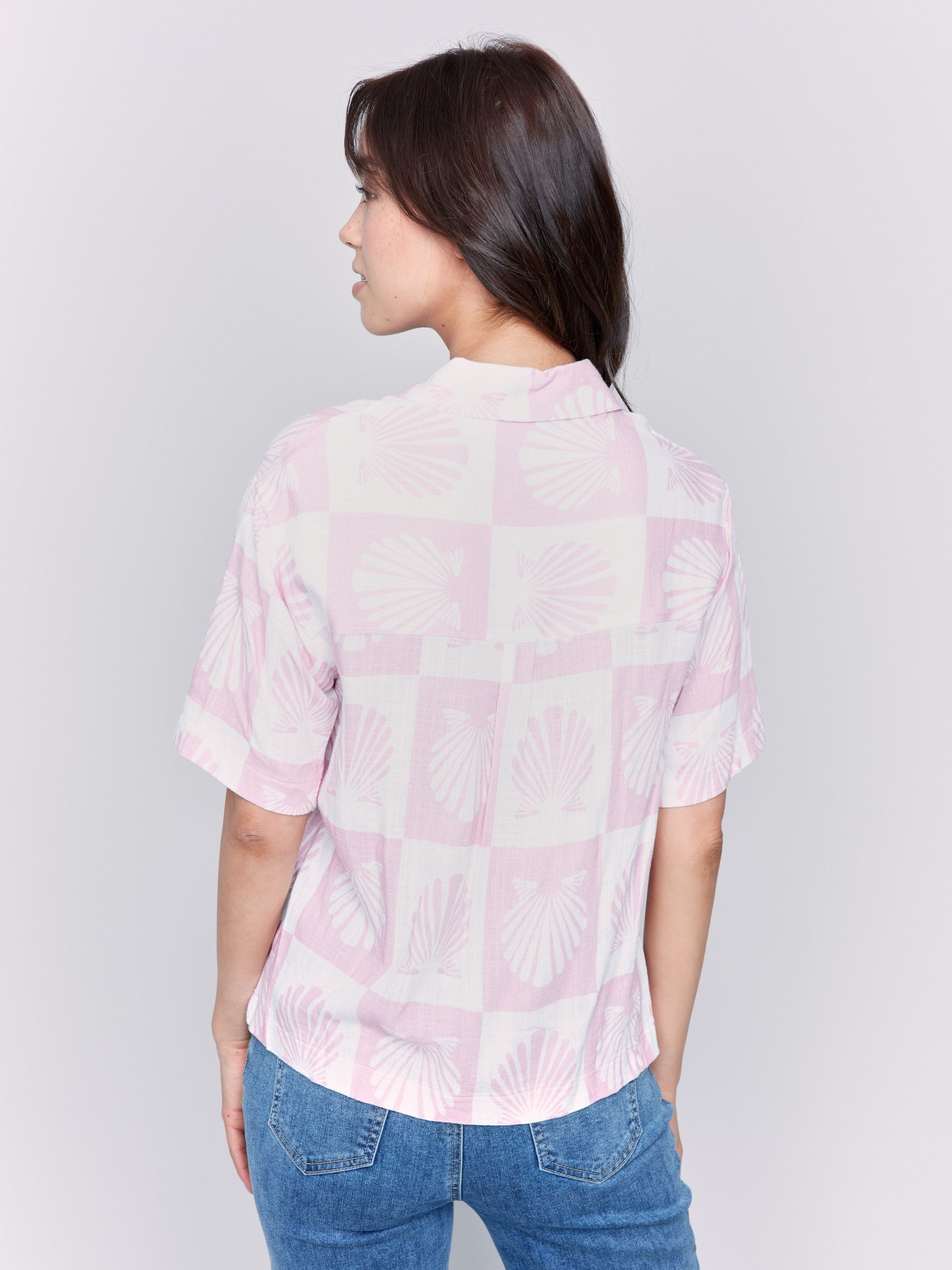 Shell print blouse in pink and white with a stylish shirt collar by Charlie B.