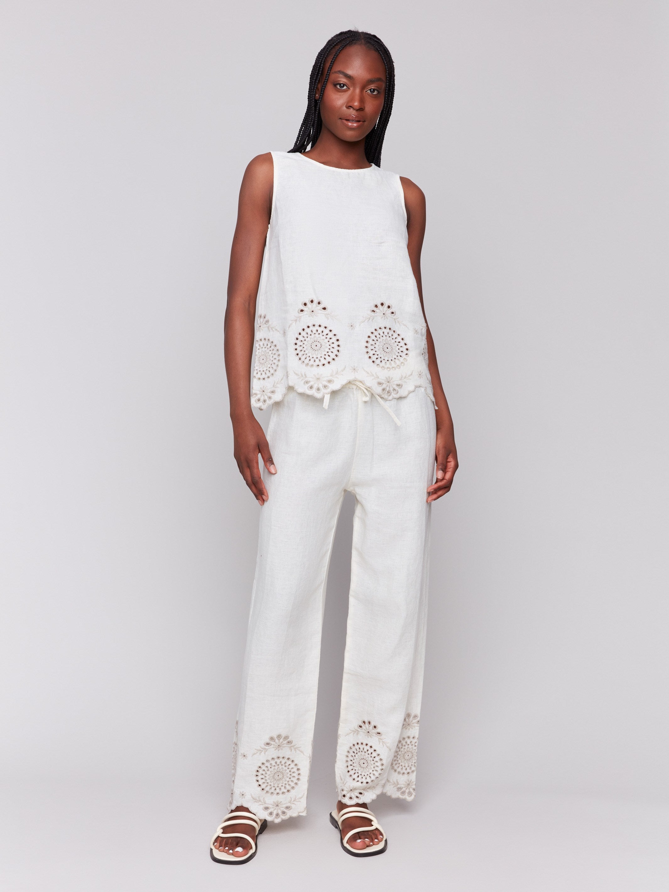 Chic linen top featuring a back keyhole closure by Charlie B.