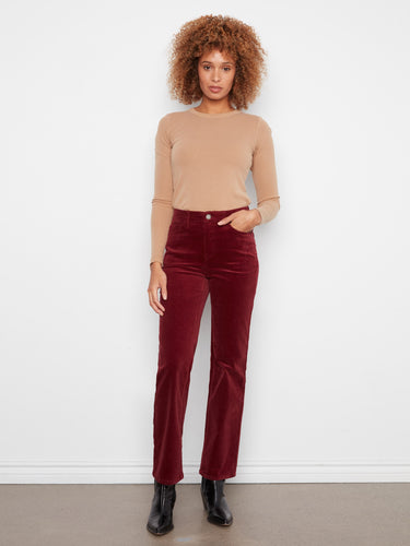 Featuring a regular rise, these versatile pants are ideal for any occasion. Pair them effortlessly with your favorite tops by Charlie B.