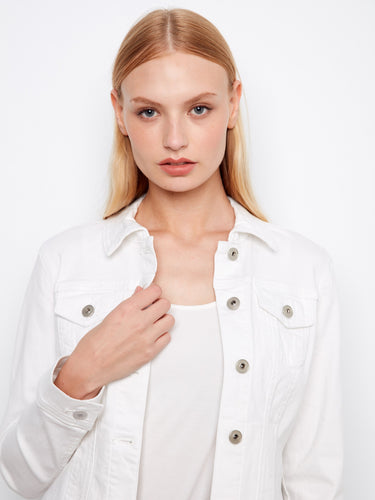 The button front design on this white denim jacket adds a touch of elegance to your casual ensemble by Charlie B.