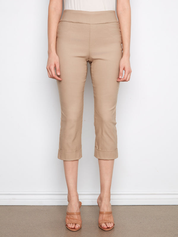 These regular rise capri pants offer a flattering fit in stretch fabric, perfect for versatile styling by Charlie B.
