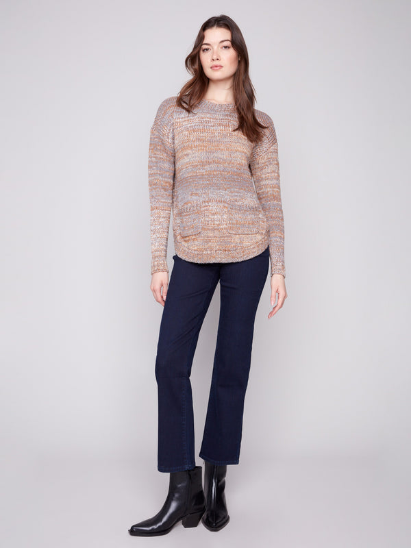 Chic fog-colored sweater with a round hem and stylish design, creating an elegant silhouette by Charlie B.