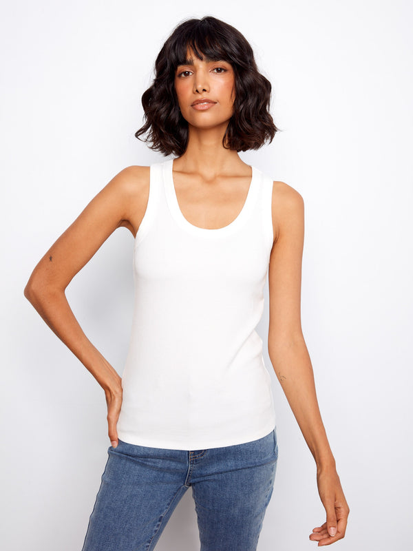 White ribbed tank top with wide straps, perfect for a casual look by Charlie B.